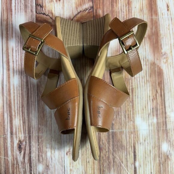BOC Block Low Heel Sandal Womens Size 8 Brown Leather Ankle Strap Open Toe Shoes - Picture 7 of 10